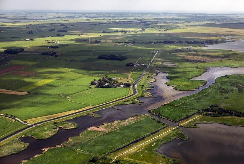 Luchtfoto Friesland Middelgronden