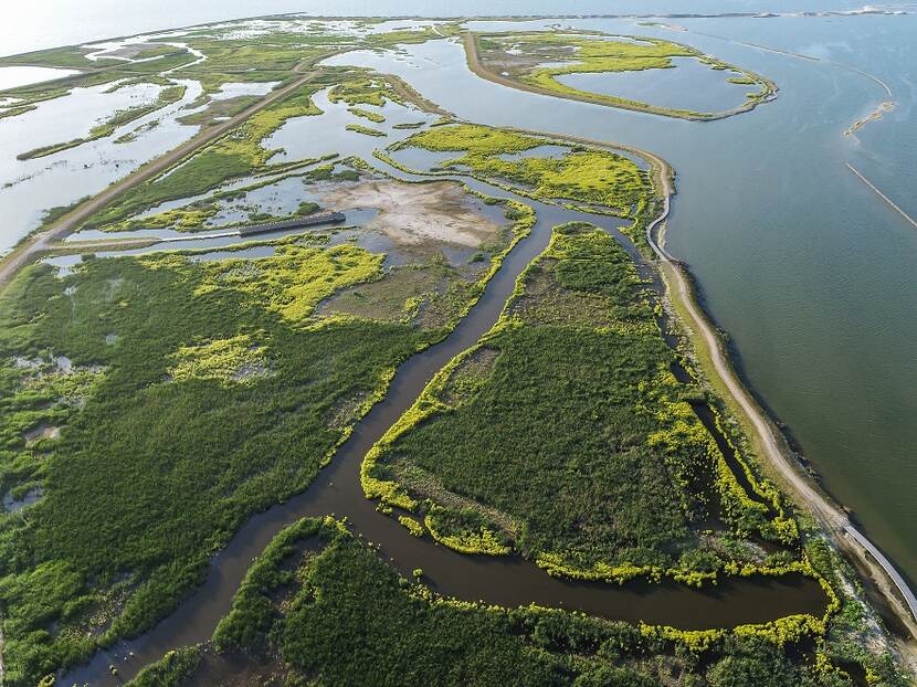 De Marker Wadden vanuit de lucht gezien.